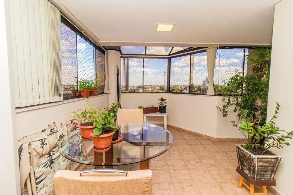 Apartamento com 3 quartos à venda, 146m2 em Centro, Canoas - RS - imagem 7 Foto 7 de Apartamento com 3 quartos à venda, 146m2 em Centro, Canoas - RS