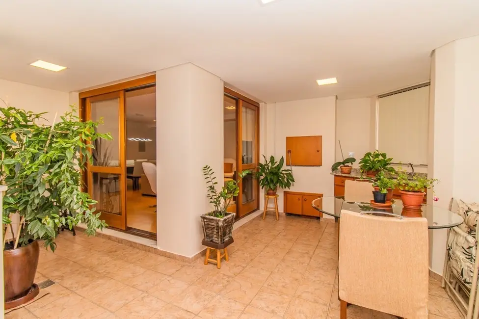 Apartamento com 3 quartos à venda, 146m2 em Centro, Canoas - RS - imagem 9 Foto 9 de Apartamento com 3 quartos à venda, 146m2 em Centro, Canoas - RS