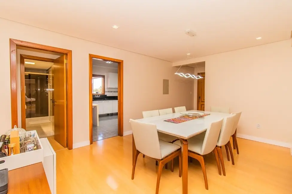 Apartamento com 3 quartos à venda, 146m2 em Centro, Canoas - RS - imagem 4 Foto 4 de Apartamento com 3 quartos à venda, 146m2 em Centro, Canoas - RS