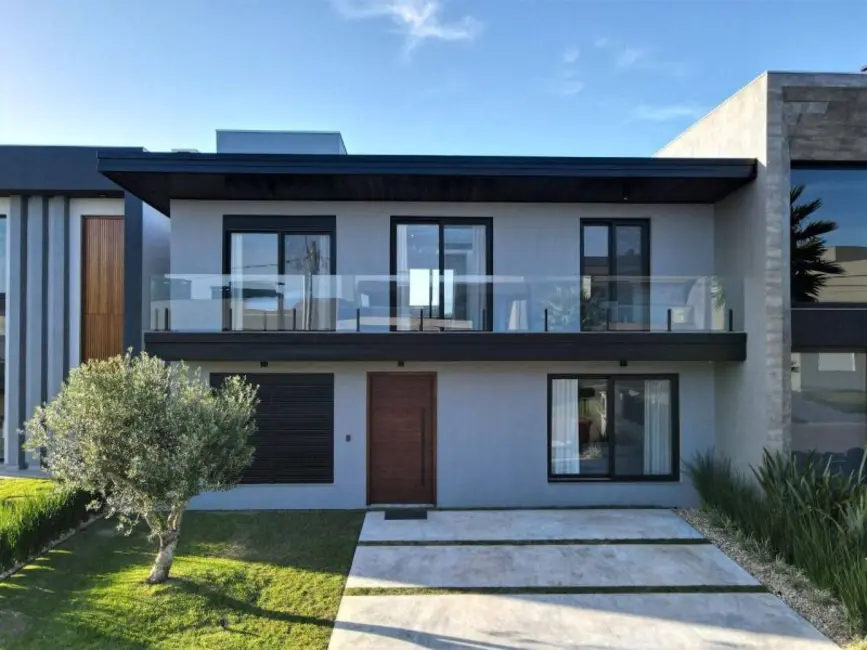 Foto 2 de Casa de Condomínio com 4 quartos à venda, 278m2 em Centro, Xangri-lá - RS