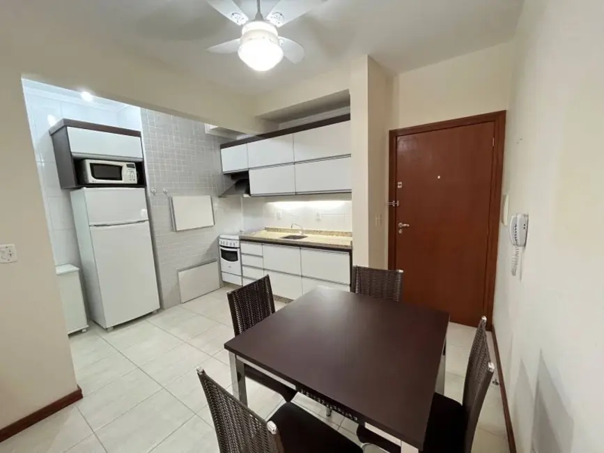 Apartamento com 1 quarto à venda, 48m2 em Centro, Tramandai - RS - imagem 4 Foto 4 de Apartamento com 1 quarto à venda, 48m2 em Centro, Tramandai - RS