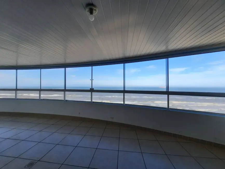 Apartamento com 4 quartos à venda, 180m2 em Centro, Tramandai - RS - imagem 3 Foto 3 de Apartamento com 4 quartos à venda, 180m2 em Centro, Tramandai - RS
