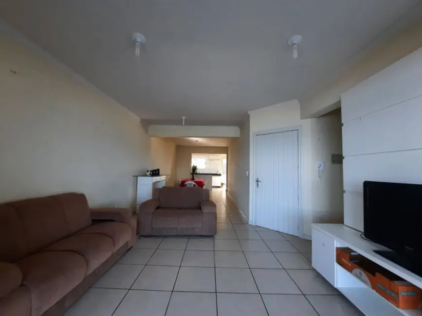 Apartamento com 4 quartos à venda, 180m2 em Centro, Tramandai - RS - imagem 8 Foto 8 de Apartamento com 4 quartos à venda, 180m2 em Centro, Tramandai - RS