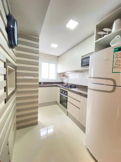 Apartamento com 2 quartos à venda, 74m2 em Centro, Tramandai - RS - imagem 4 Foto 4 de Apartamento com 2 quartos à venda, 74m2 em Centro, Tramandai - RS