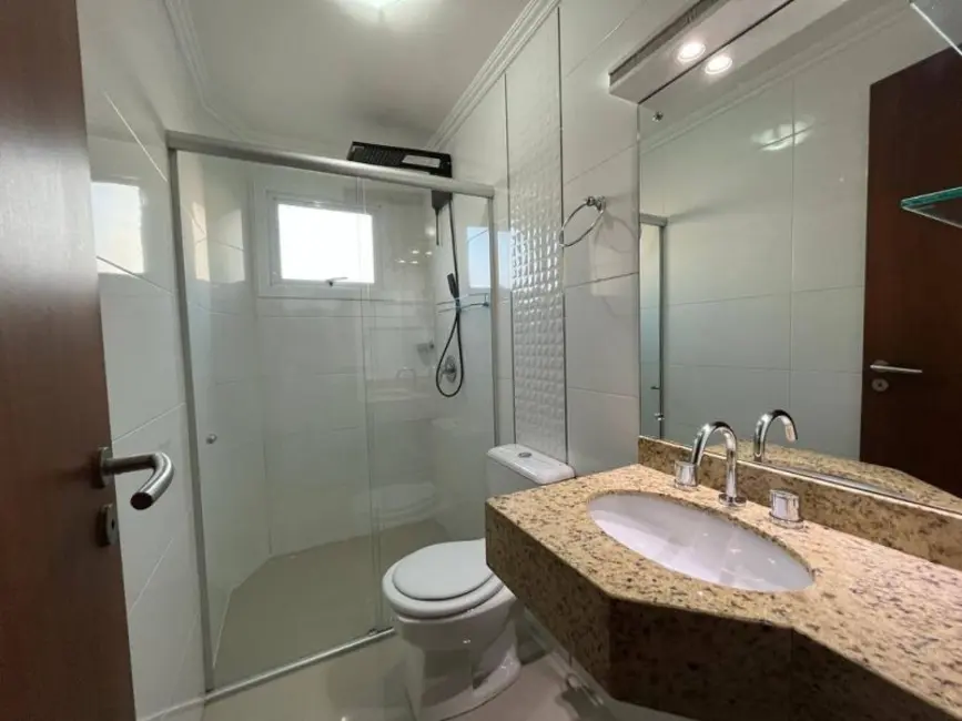 Apartamento com 2 quartos à venda, 107m2 em Centro, Tramandai - RS - imagem 5 Foto 5 de Apartamento com 2 quartos à venda, 107m2 em Centro, Tramandai - RS