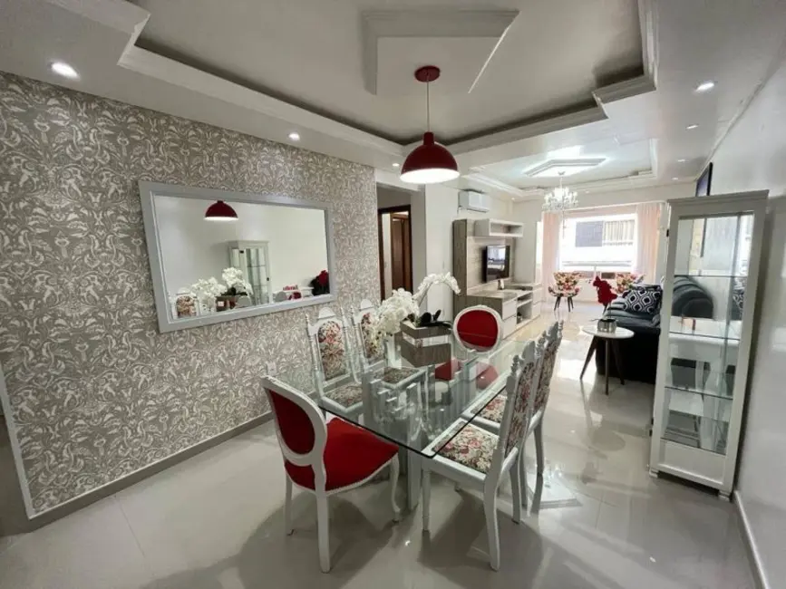 Apartamento com 2 quartos à venda, 107m2 em Centro, Tramandai - RS - imagem 3 Foto 3 de Apartamento com 2 quartos à venda, 107m2 em Centro, Tramandai - RS