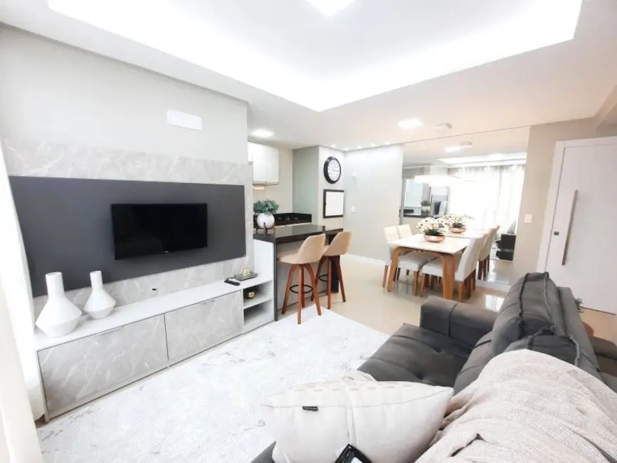 Foto 1 de Apartamento com 2 quartos à venda, 78m2 em Centro, Tramandai - RS