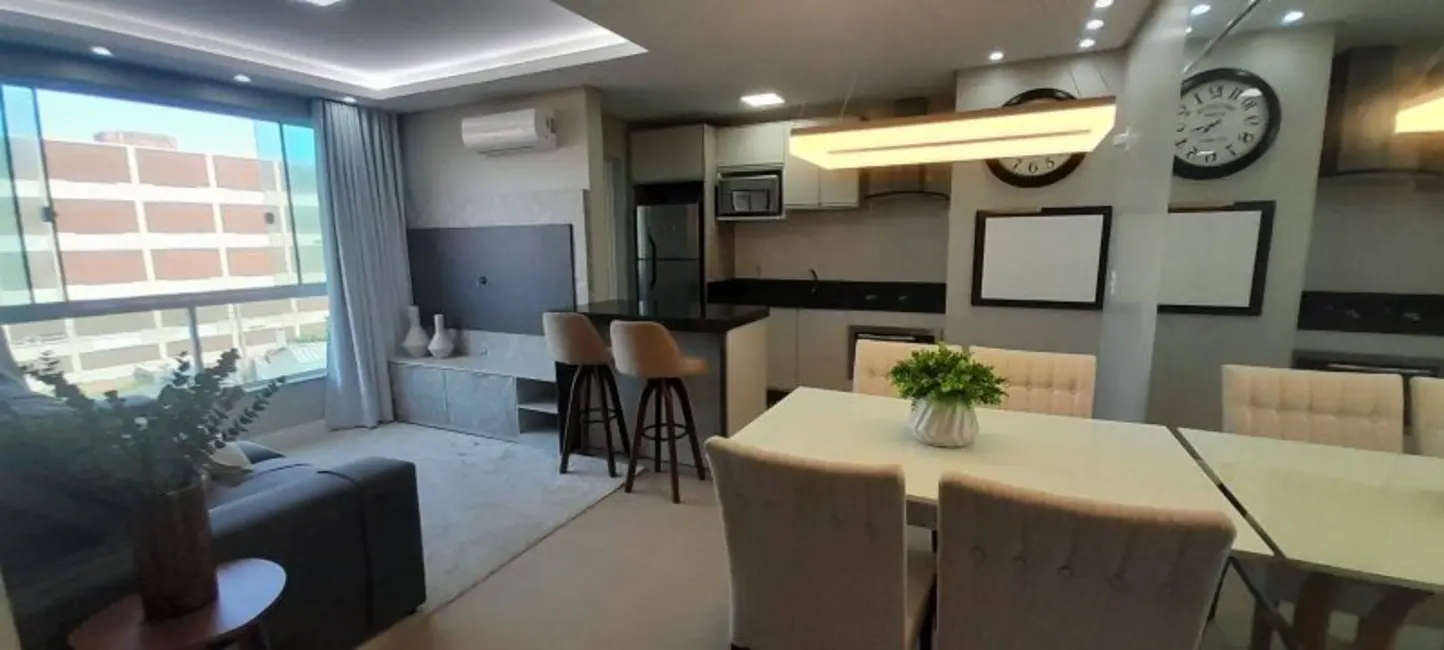 Apartamento com 2 quartos à venda, 78m2 em Centro, Tramandai - RS - imagem 5 Foto 5 de Apartamento com 2 quartos à venda, 78m2 em Centro, Tramandai - RS