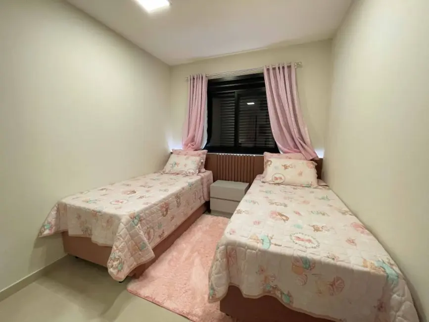 Apartamento com 2 quartos à venda, 79m2 em Centro, Tramandai - RS - imagem 9 Foto 9 de Apartamento com 2 quartos à venda, 79m2 em Centro, Tramandai - RS