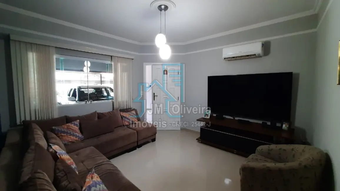 Casa com 3 quartos à venda, 121m2 em Vila Ginez, Itapetininga - SP - imagem 4 Foto 4 de Casa com 3 quartos à venda, 121m2 em Vila Ginez, Itapetininga - SP