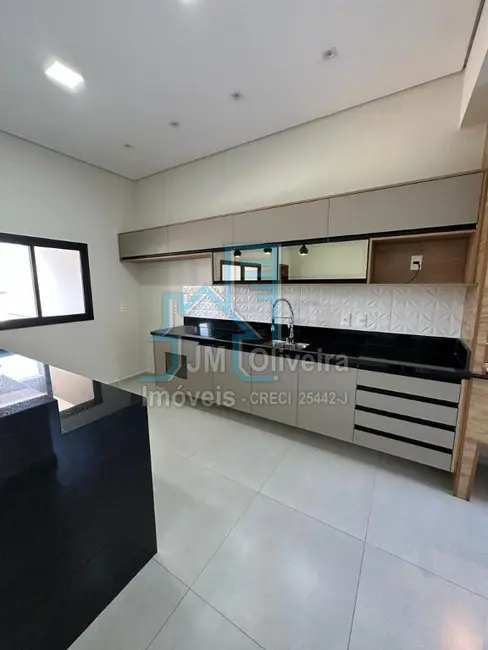 Foto 3 de Casa de Condomínio com 3 quartos à venda, 131m2 em Vila Progresso, Itapetininga - SP