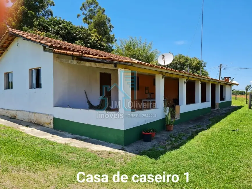 Foto 1 de Fazenda / Haras com 3 quartos à venda em Itapetininga - SP