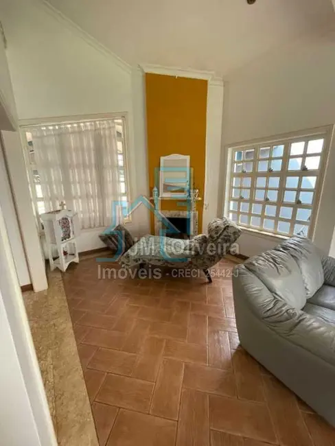 Casa com 3 quartos à venda, 450m2 em Jardim Colombo, Itapetininga - SP - imagem 3 Foto 3 de Casa com 3 quartos à venda, 450m2 em Jardim Colombo, Itapetininga - SP
