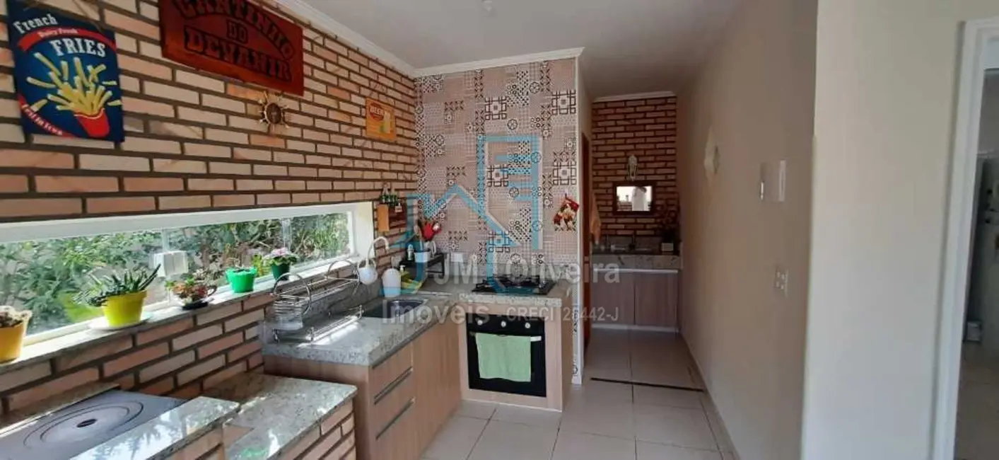 Casa com 3 quartos à venda, 305m2 em Morada do Sol, Itapetininga - SP - imagem 5 Foto 5 de Casa com 3 quartos à venda, 305m2 em Morada do Sol, Itapetininga - SP