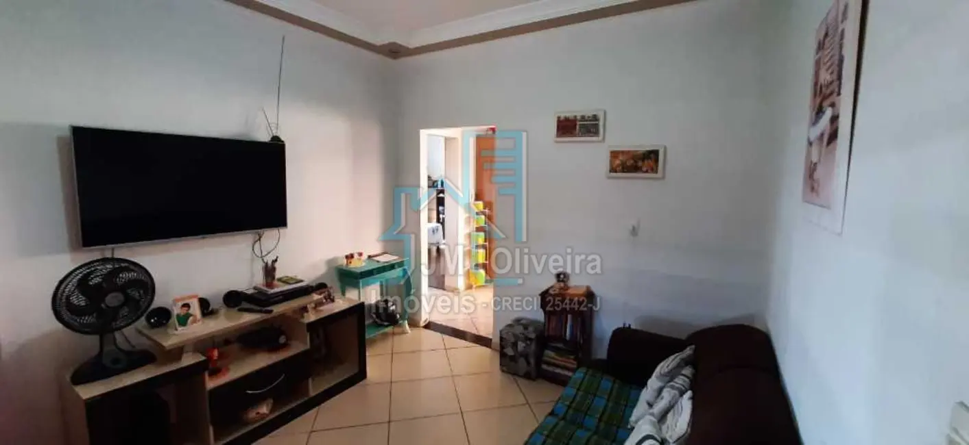 Foto 3 de Casa com 2 quartos à venda, 156m2 em Vila Nastri, Itapetininga - SP