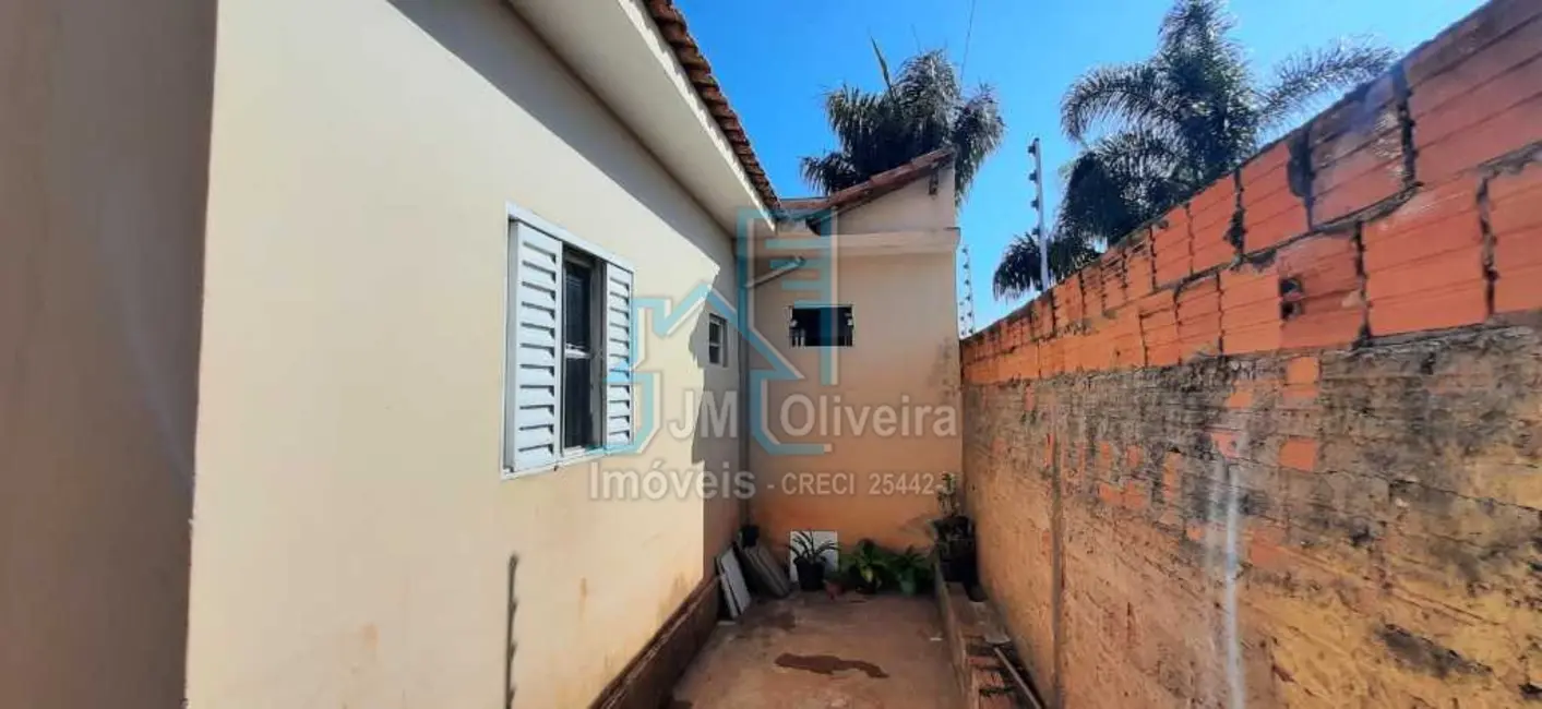 Foto 9 de Casa com 2 quartos à venda, 156m2 em Vila Nastri, Itapetininga - SP