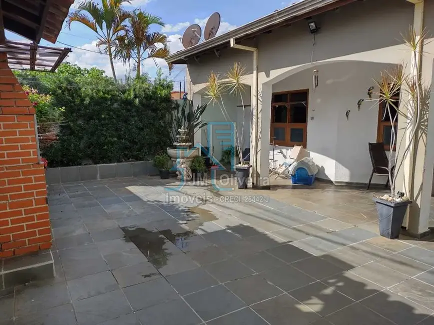 Foto 9 de Casa com 3 quartos à venda, 242m2 em Vila Barth, Itapetininga - SP