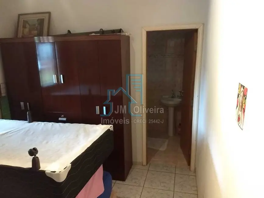 Casa com 3 quartos à venda, 160m2 em Vila Mazzei, Itapetininga - SP - imagem 7 Foto 7 de Casa com 3 quartos à venda, 160m2 em Vila Mazzei, Itapetininga - SP