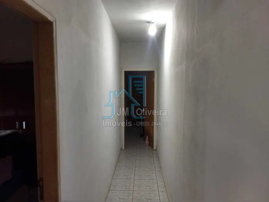 Casa com 3 quartos à venda, 160m2 em Vila Mazzei, Itapetininga - SP - imagem 5 Foto 5 de Casa com 3 quartos à venda, 160m2 em Vila Mazzei, Itapetininga - SP