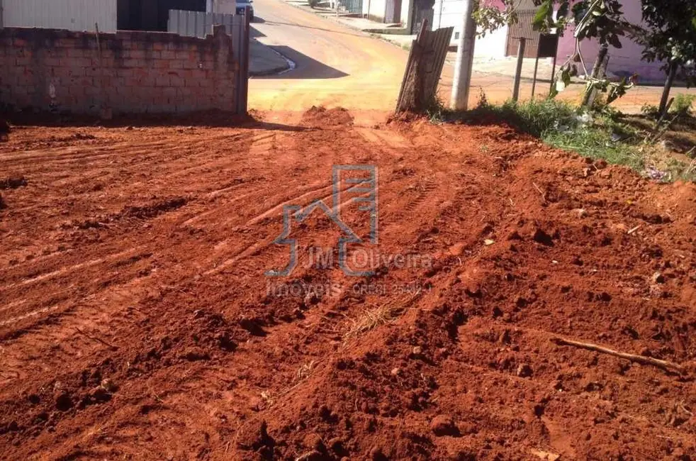 Foto 1 de Terreno / Lote à venda, 225m2 em Jardim Fogaça, Itapetininga - SP