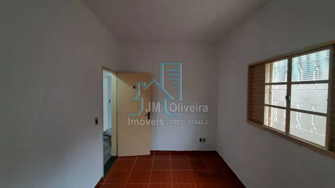 Casa com 2 quartos à venda, 132m2 em Vila Nova, Itapetininga - SP - imagem 6 Foto 6 de Casa com 2 quartos à venda, 132m2 em Vila Nova, Itapetininga - SP
