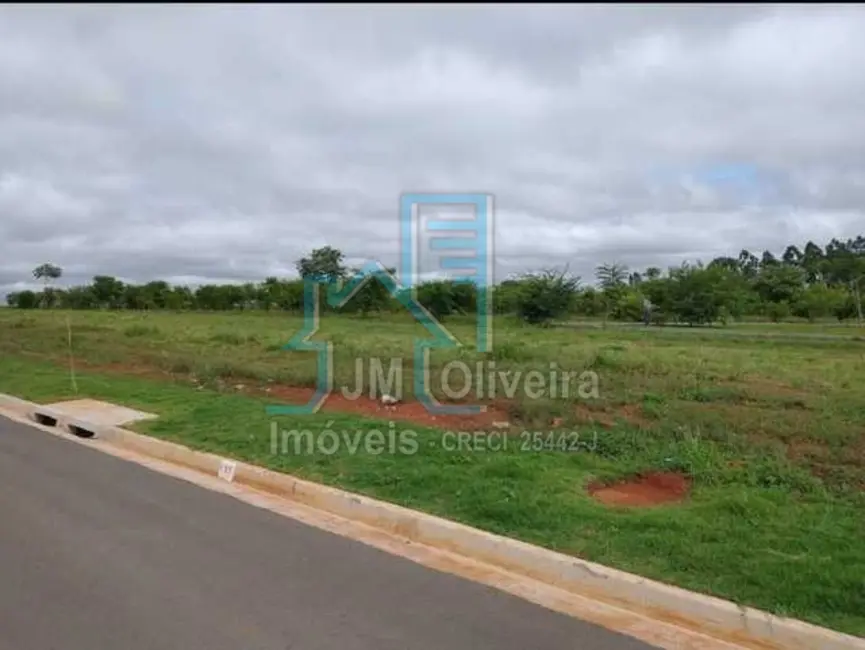 Foto 2 de Terreno / Lote à venda, 150m2 em Vila Asem, Itapetininga - SP