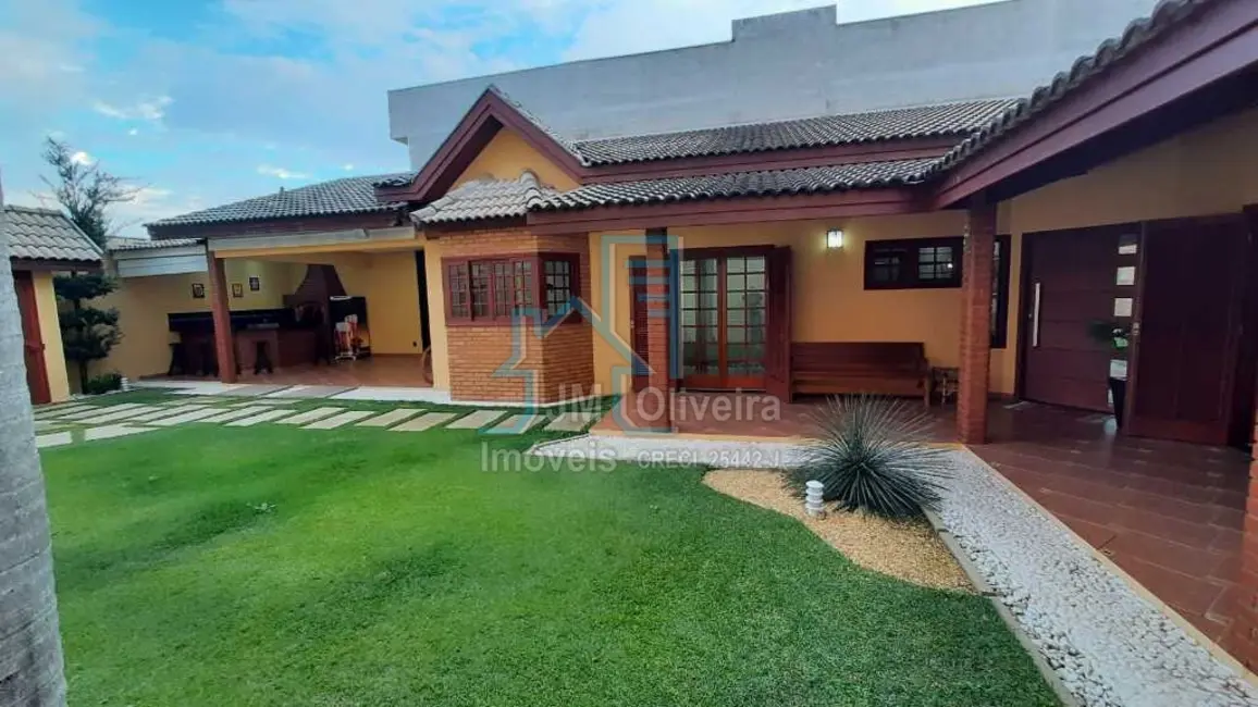 Foto 1 de Casa com 3 quartos à venda, 190m2 em Parque Atenas do Sul, Itapetininga - SP