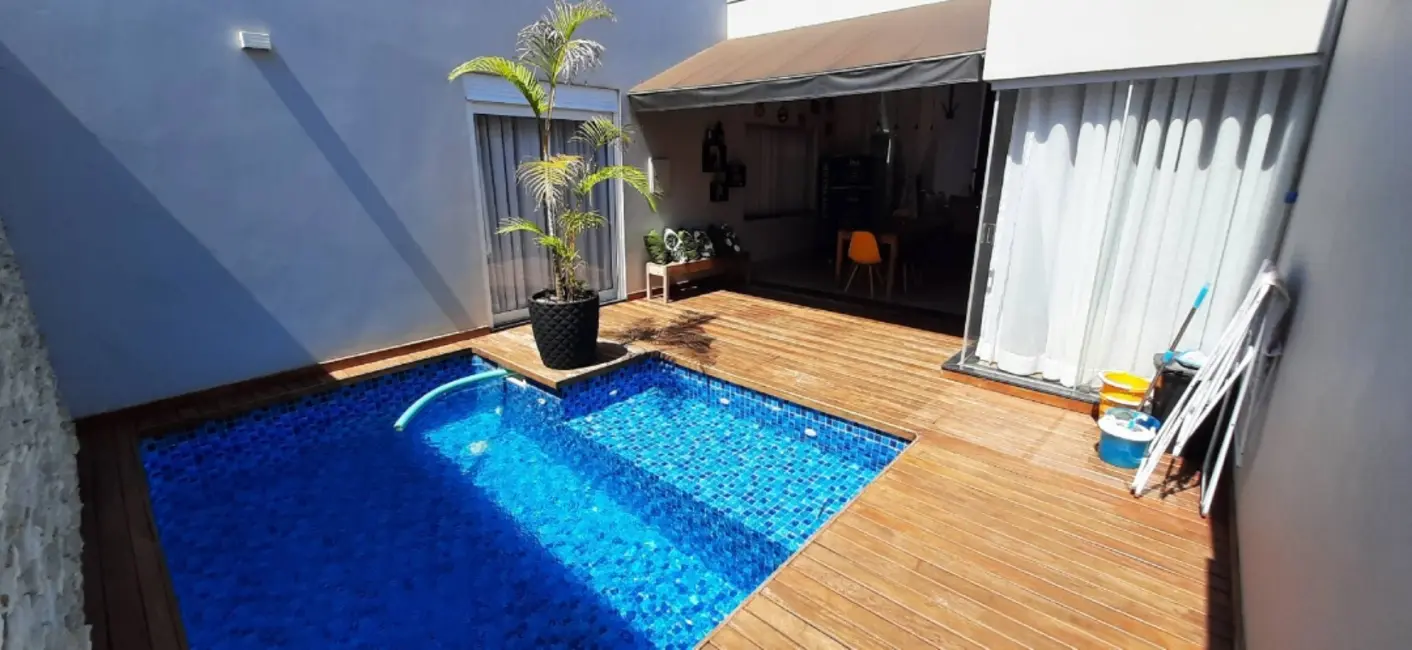 Foto 1 de Casa de Condomínio com 3 quartos à venda, 208m2 em Itapetininga - SP