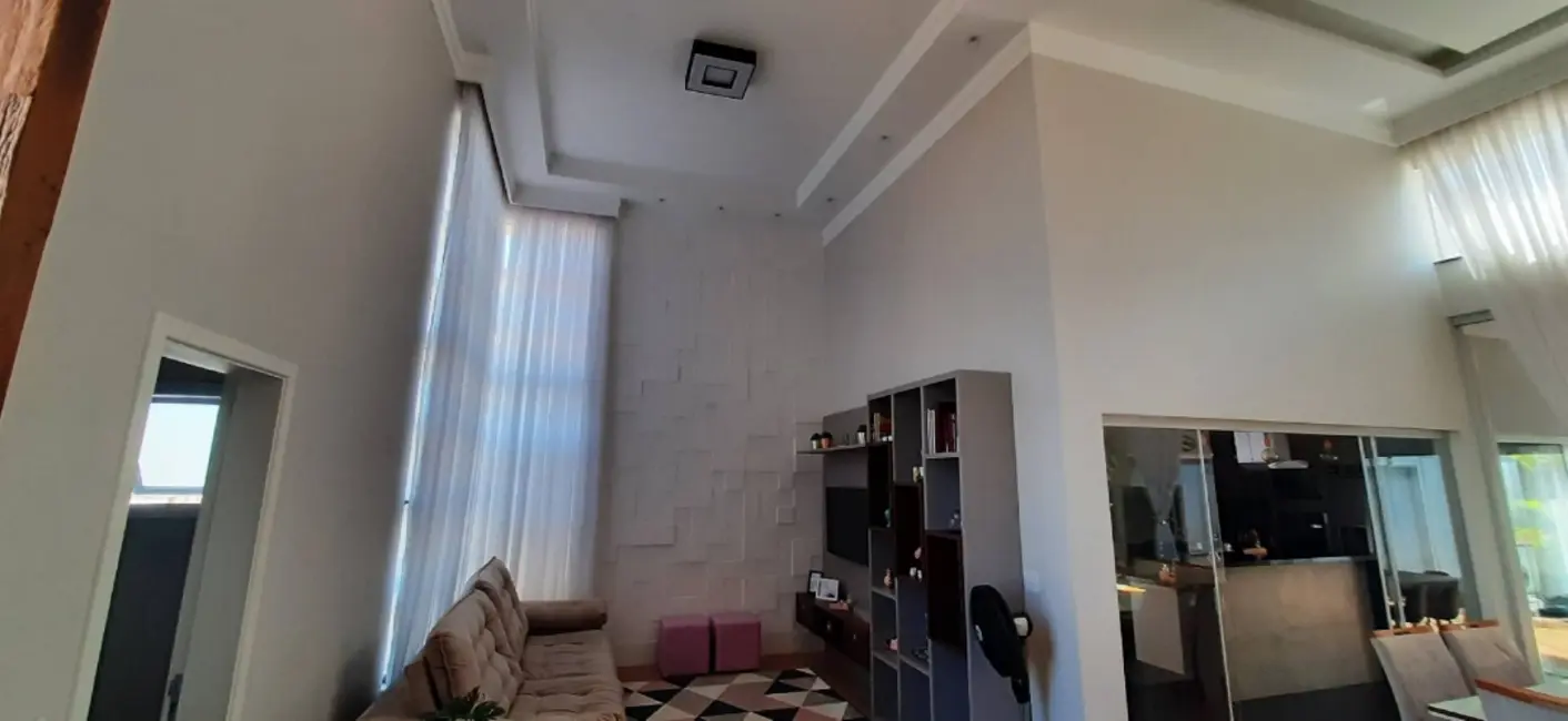 Foto 3 de Casa de Condomínio com 3 quartos à venda, 208m2 em Itapetininga - SP