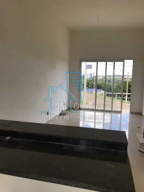 Foto 2 de Casa com 3 quartos à venda, 96m2 em Vila Piedade, Itapetininga - SP