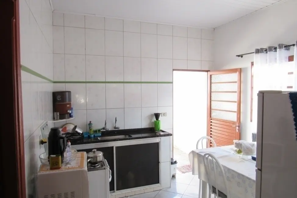 Casa com 2 quartos à venda, 194m2 em Itapetininga - SP - imagem 8 Foto 8 de Casa com 2 quartos à venda, 194m2 em Itapetininga - SP