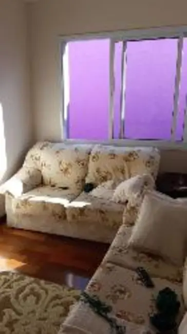 Casa com 3 quartos à venda, 200m2 em Centro, Itapetininga - SP - imagem 4 Foto 4 de Casa com 3 quartos à venda, 200m2 em Centro, Itapetininga - SP