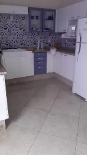 Casa com 3 quartos à venda, 200m2 em Centro, Itapetininga - SP - imagem 8 Foto 8 de Casa com 3 quartos à venda, 200m2 em Centro, Itapetininga - SP