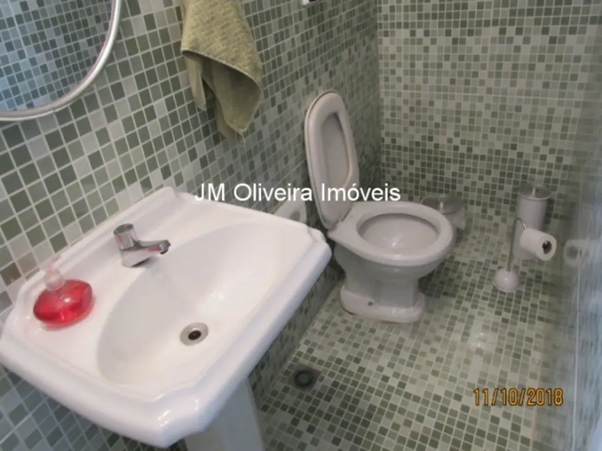 Foto 4 de Casa com 2 quartos à venda, 105m2 em Vila Nastri, Itapetininga - SP