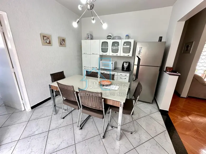 Foto 7 de Casa com 3 quartos à venda, 200m2 em Vila Vendramini, Itapetininga - SP