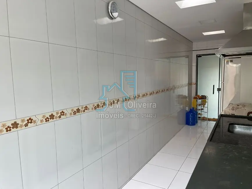 Casa com 3 quartos à venda, 190m2 em Jardim Shangri-lá, Itapetininga - SP - imagem 9 Foto 9 de Casa com 3 quartos à venda, 190m2 em Jardim Shangri-lá, Itapetininga - SP