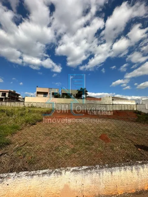 Terreno / Lote à venda, 360m2 em Vila Popular, Itapetininga - SP - imagem 1 Foto 1 de Terreno / Lote à venda, 360m2 em Vila Popular, Itapetininga - SP
