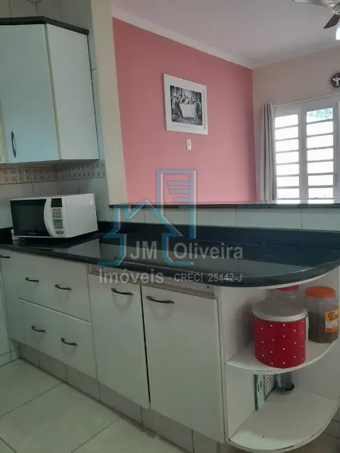 Casa com 2 quartos à venda, 126m2 em Vila José Salem, Itapetininga - SP - imagem 6 Foto 6 de Casa com 2 quartos à venda, 126m2 em Vila José Salem, Itapetininga - SP