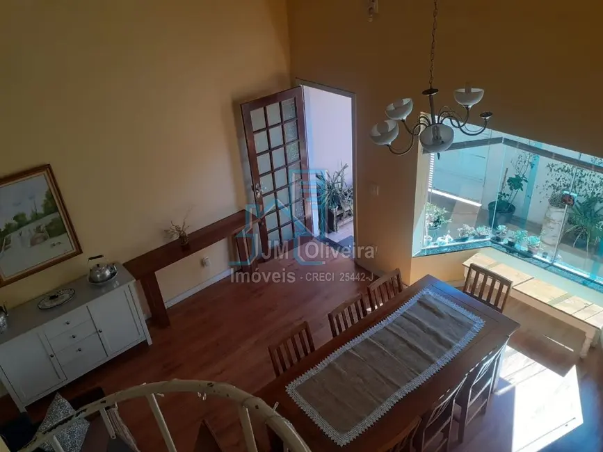 Casa com 3 quartos à venda, 149m2 em Jardim Fogaça, Itapetininga - SP - imagem 5 Foto 5 de Casa com 3 quartos à venda, 149m2 em Jardim Fogaça, Itapetininga - SP