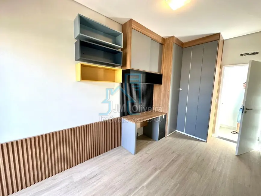 Casa de Condomínio com 3 quartos à venda, 160m2 em Itapetininga - SP - imagem 9 Foto 9 de Casa de Condomínio com 3 quartos à venda, 160m2 em Itapetininga - SP