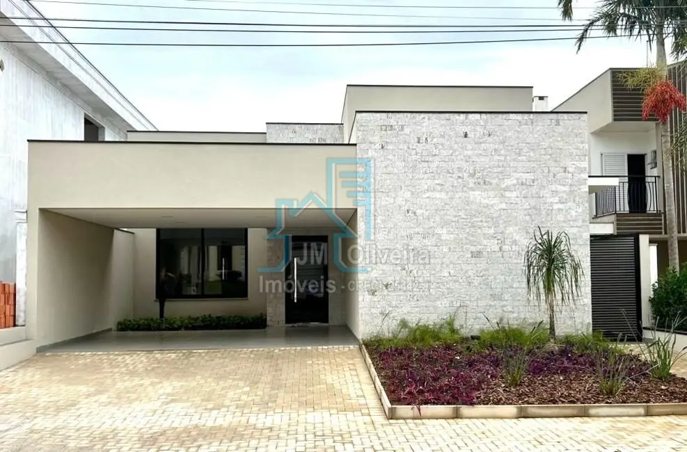Foto 1 de Casa de Condomínio com 3 quartos à venda, 200m2 em Terras de Santo Antônio, Itapetininga - SP