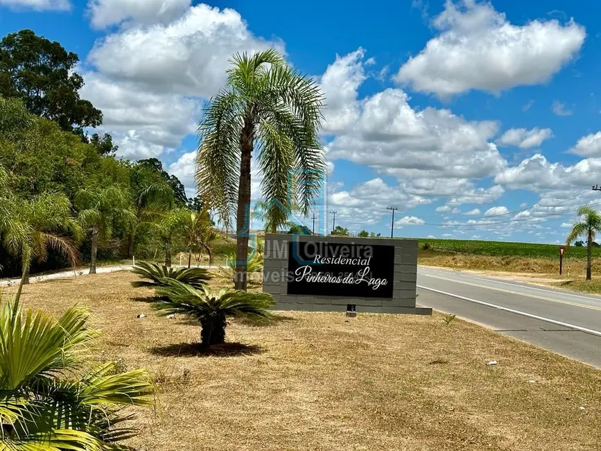 Foto 1 de Terreno / Lote à venda, 1000m2 em Alambari - SP