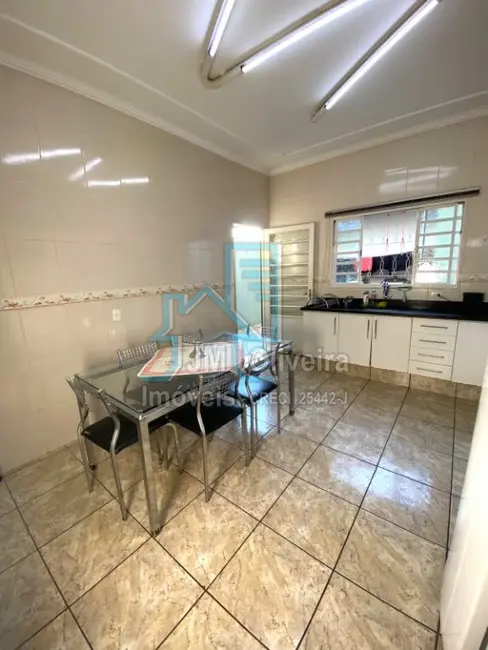 Casa com 2 quartos à venda, 120m2 em Jardim Paulista, Itapetininga - SP - imagem 3 Foto 3 de Casa com 2 quartos à venda, 120m2 em Jardim Paulista, Itapetininga - SP