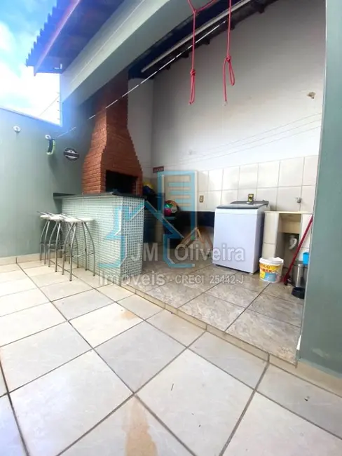Casa com 2 quartos à venda, 120m2 em Jardim Paulista, Itapetininga - SP - imagem 9 Foto 9 de Casa com 2 quartos à venda, 120m2 em Jardim Paulista, Itapetininga - SP