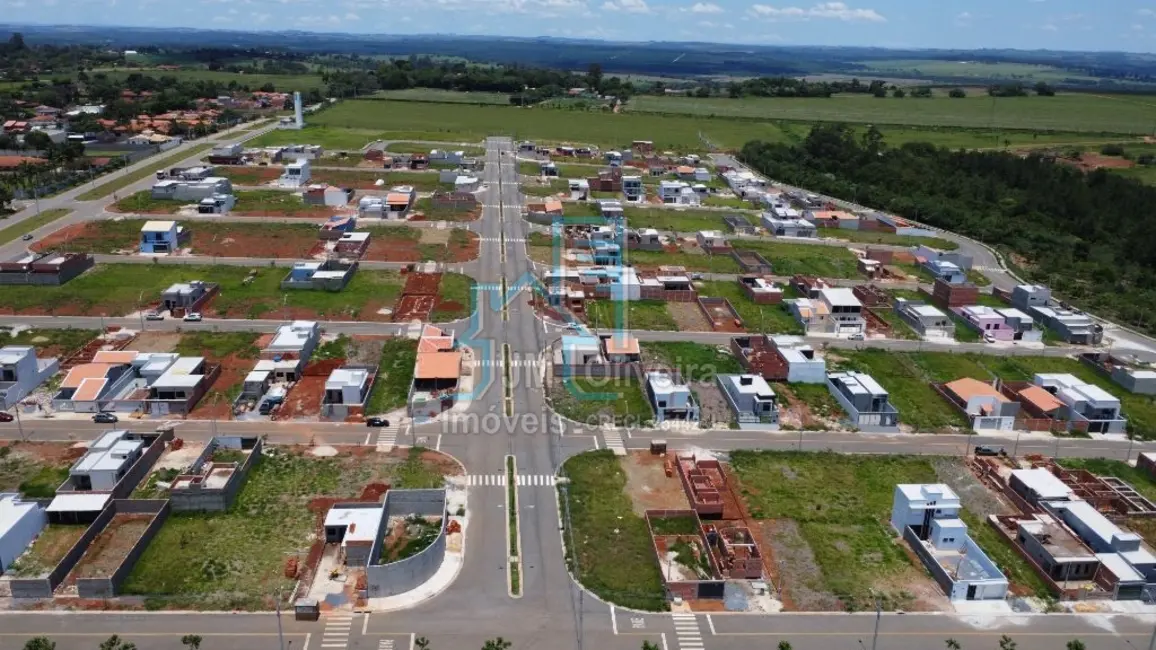 Foto 1 de Terreno / Lote à venda, 158m2 em Itapetininga - SP