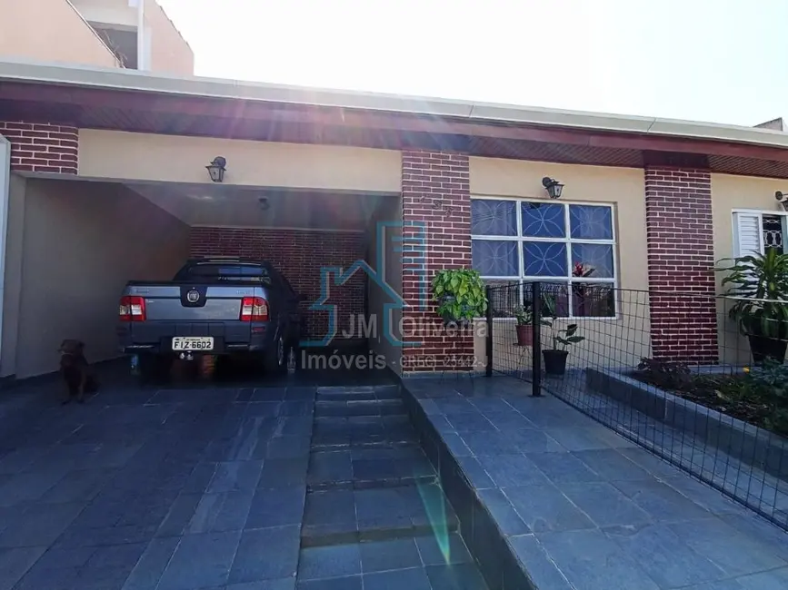 Casa com 3 quartos à venda, 201m2 em Sorocaba - SP - imagem 2 Foto 2 de Casa com 3 quartos à venda, 201m2 em Sorocaba - SP