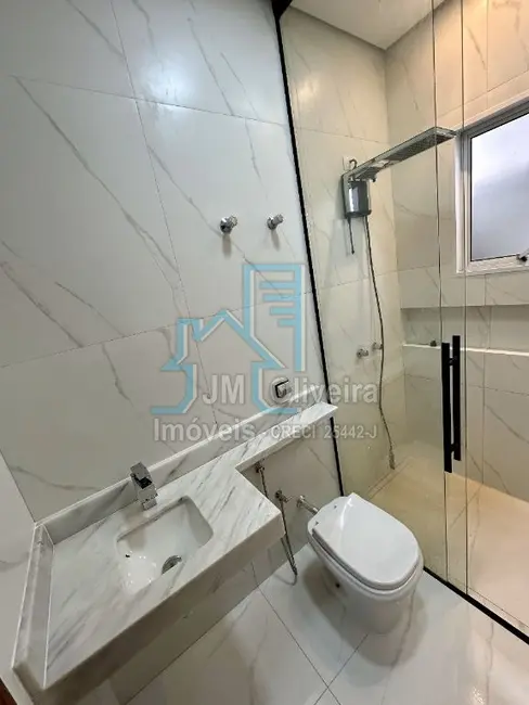 Casa de Condomínio com 3 quartos à venda, 205m2 em Itapetininga - SP - imagem 8 Foto 8 de Casa de Condomínio com 3 quartos à venda, 205m2 em Itapetininga - SP