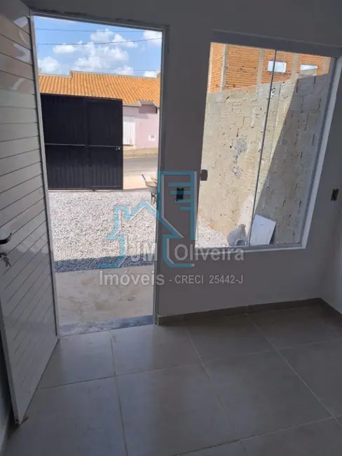 Casa com 2 quartos à venda, 60m2 em Loteamento Gramado I, Itapetininga - SP - imagem 3 Foto 3 de Casa com 2 quartos à venda, 60m2 em Loteamento Gramado I, Itapetininga - SP