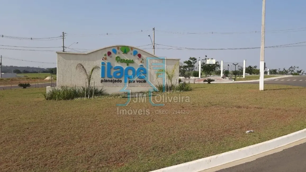 Foto 1 de Terreno / Lote à venda, 150m2 em Itapetininga - SP