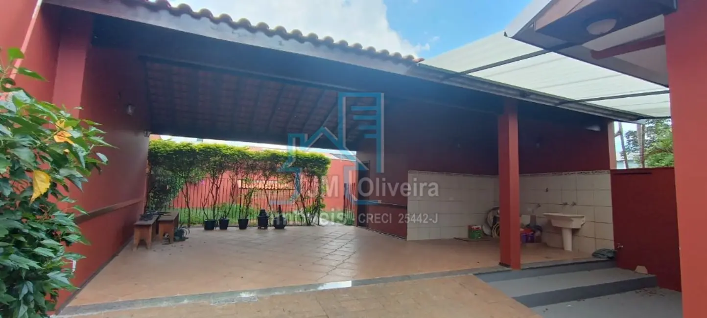 Casa com 3 quartos à venda, 436m2 em Jardim Shangri-lá, Itapetininga - SP - imagem 9 Foto 9 de Casa com 3 quartos à venda, 436m2 em Jardim Shangri-lá, Itapetininga - SP